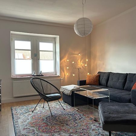 Schoene Neue 4 Zimmer Wohnung Mit Sued-Balkon Bis 8 Personen Naumburg  Exterior photo